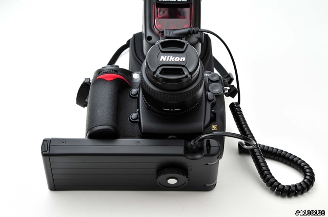 [分享]新增SD-9 vs. SD-8A(SB-900)【原NIKON SD-9(SB-900) PK SD-8A(SB-800)】
