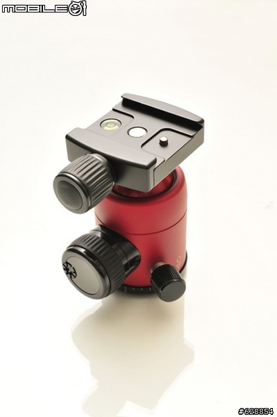 拍攝小東西的好物 - 小捲的Nikon afs 60mm micro+ Markins Q3tr開箱照 (新增快拆板示意圖)