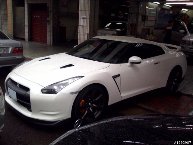 遇見帥氣的 GTR