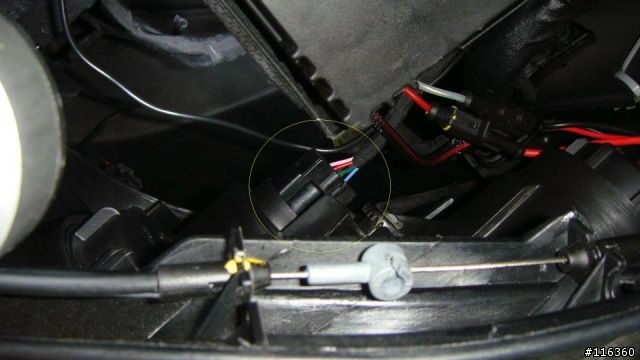 {分享}Carens III 側方向燈DIY改裝實錄!!!(4/13[細節補充])