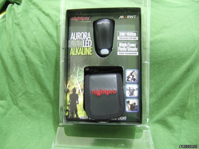 [分享]nightpro出的小鋼砲前燈(Nightpro-Aurora LED Alkaline)