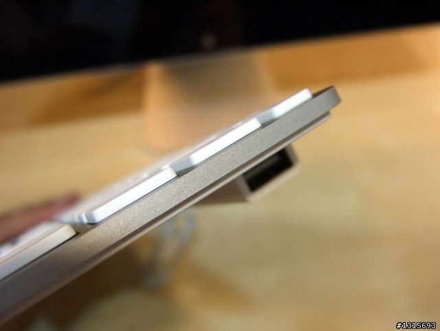 (圖多) 2009 年新版四核 Mac Pro 開箱分享