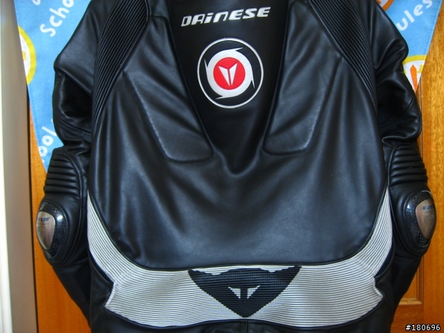 [開袋]Dainese SUKHOI 六塊鈦連身皮衣 5/29更新著裝圖
