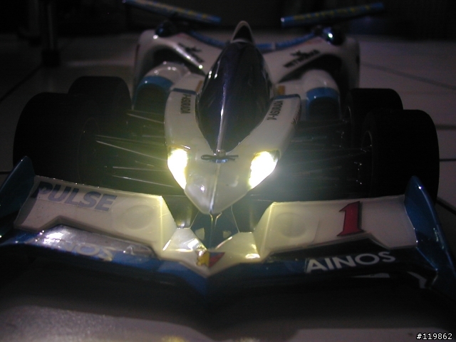 暗夜中的  阿斯拉 AKF-0/G (ニューアスラーダAKF-0/G) 1/10 RC