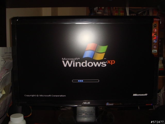 [業餘開箱] ASUS VH232H 華碩23吋寬