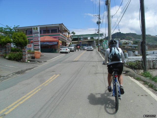 [遊記] 我們攜手騎單車去朝聖~台灣公路之巔-武嶺