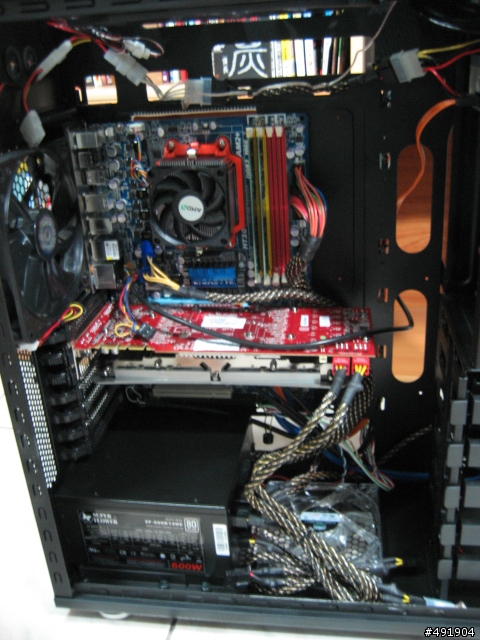 新居落成 不太一樣的CoolerMaster H.A.F 932+住戶