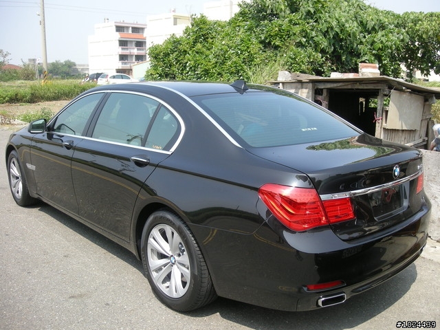 4月11號BMW新大7開箱文~~~~740LI~