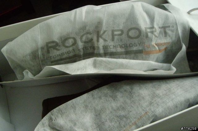 [開箱]我的第一雙Rockport皮鞋