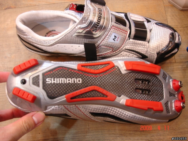 別人家的開箱文SHIMANO Road Competition SH-R310