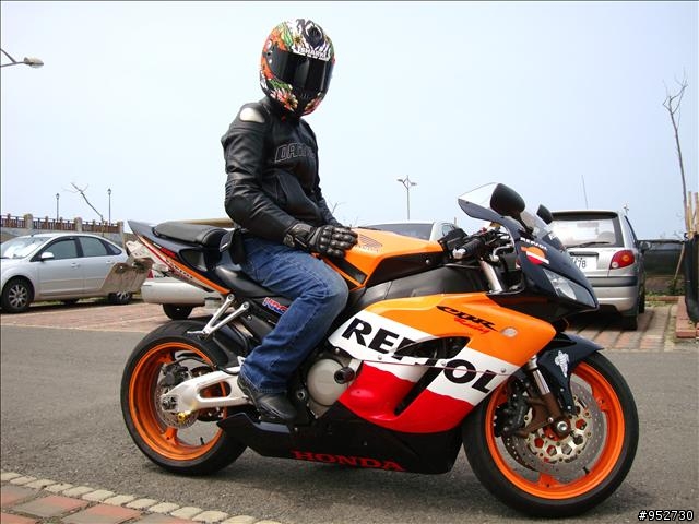 [入庫分享] Honda CBR1000RR Repsol