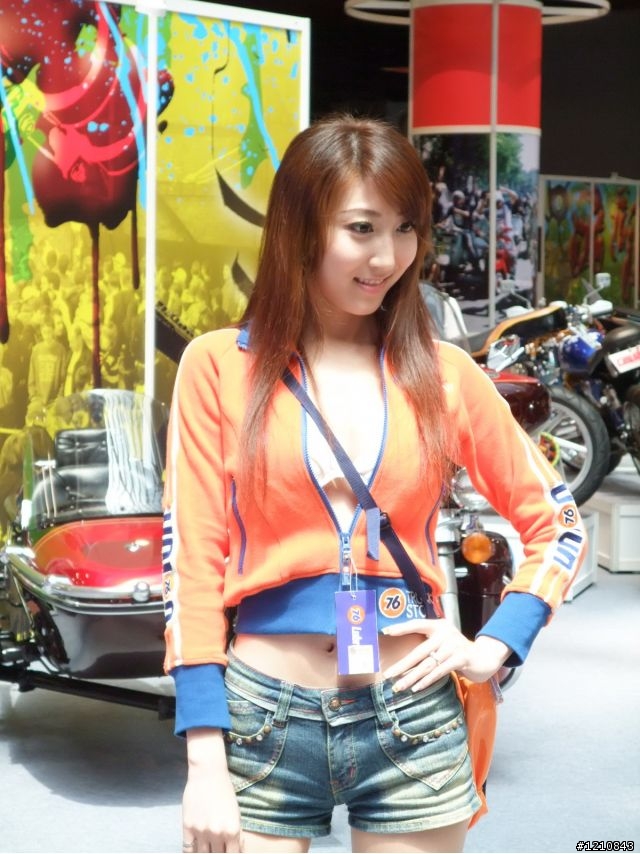 [累死人分享]2009台北世貿機車產業展，激暴!!挑戰機車展最多圖(ShowGirl隨時補上) - 已經全PO了