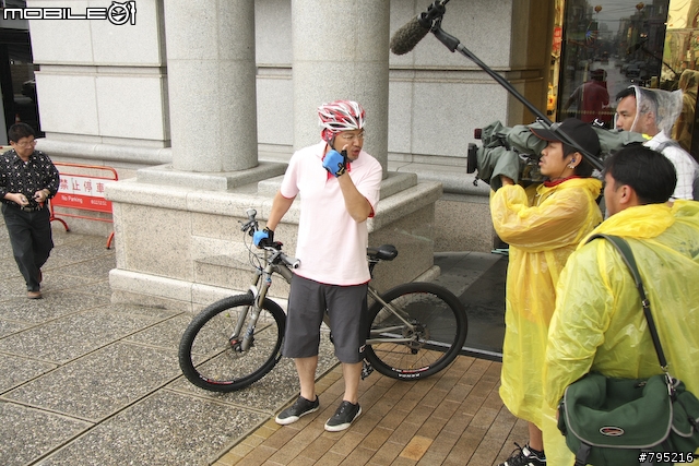 最真實，最多互動的單車節目"一路靠北騎"主持人阿斗專訪