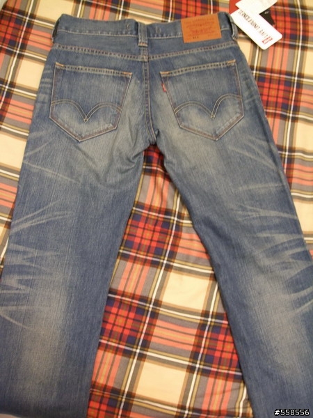 (開箱)Levi's 日本款~Slim 窄版褲型 EU511-0026~