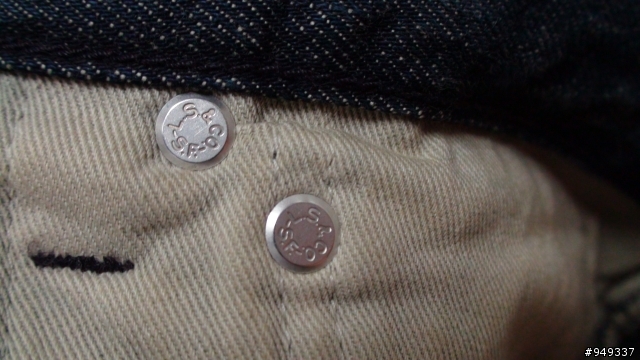 Levis fenom(經詢問已經確定是真品)謝謝大家