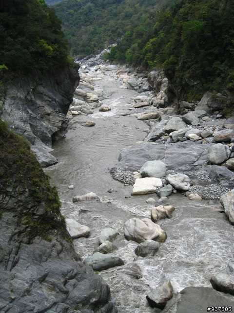羅東→四季→梨山→大禹嶺→關原→太魯閣→新城→羅東