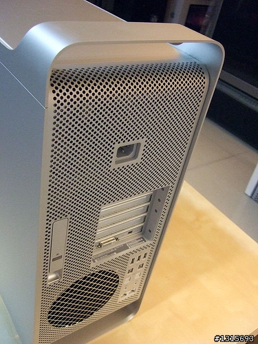 (圖多) 2009 年新版四核 Mac Pro 開箱分享