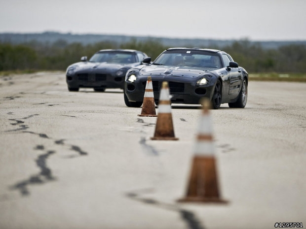 Mercedes-Benz SLS AMG