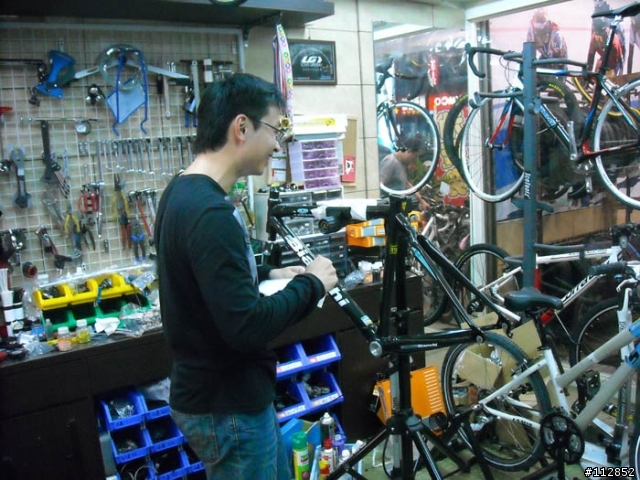 [開箱]Bianchi 928 B4P Carbon Lug...暫時定裝照上場....