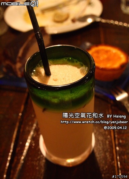 [景點] 陽光空氣花和水--台北東區地中海餐廳（圖多）