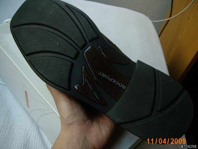 [開箱]我的第一雙Rockport皮鞋