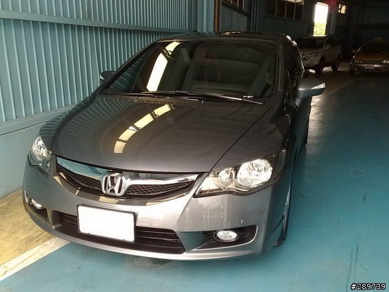 {開箱}CIVIC 1.8 VTI-S 黑鈦銀