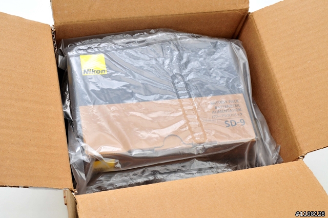 [分享]新增SD-9 vs. SD-8A(SB-900)【原NIKON SD-9(SB-900) PK SD-8A(SB-800)】