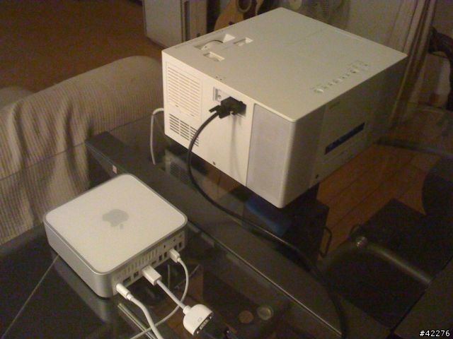 [圖多] 全新Mac mini 變身為 全新 iMac  120吋
