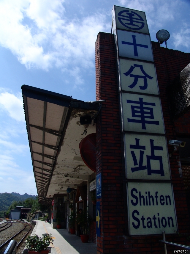 如何拍出非常藍的天空