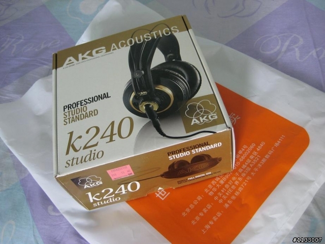 新鲜但是落后n久了的AKG k240S 开箱照