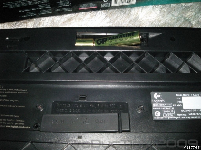 [開箱] 羅技 cordless mediaboard pro FOR PLAYSTATION 3