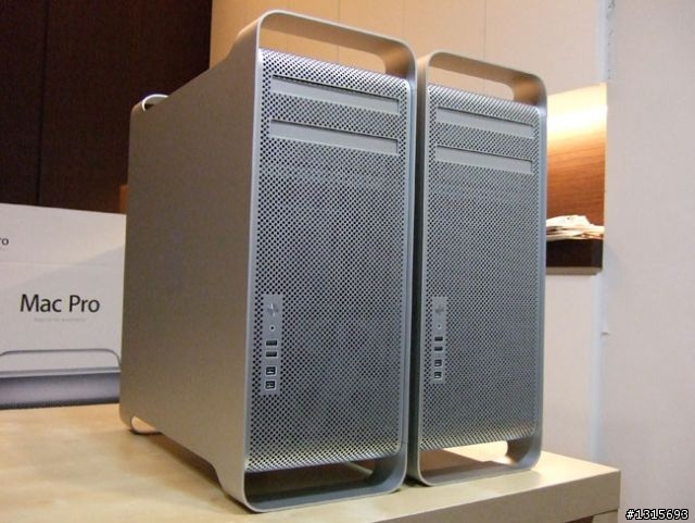 (圖多) 2009 年新版四核 Mac Pro 開箱分享