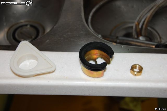 [無牌水電工] 廚房檯面式水龍頭更換