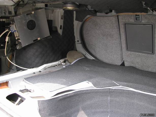 [DIY] Volvo S60 後行李箱隔音