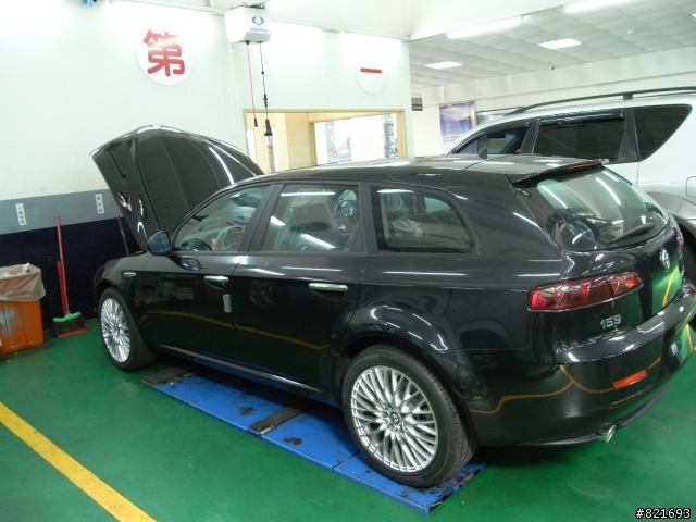偽開箱文 ALFA ROMEO 159SW 新增ZENDER管照片