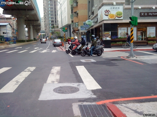 [已經出人命]全台北市最變態的禁行機車+兩段式左轉 在哪?[有圖有真相]