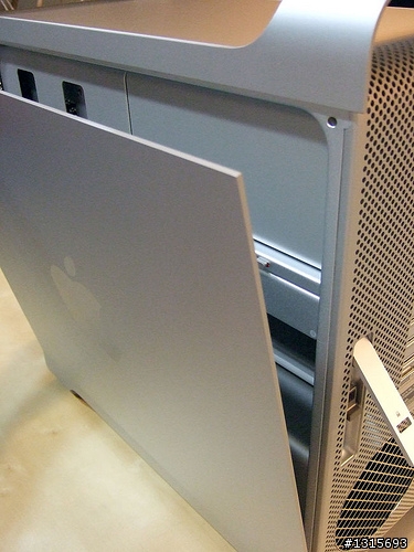 (圖多) 2009 年新版四核 Mac Pro 開箱分享