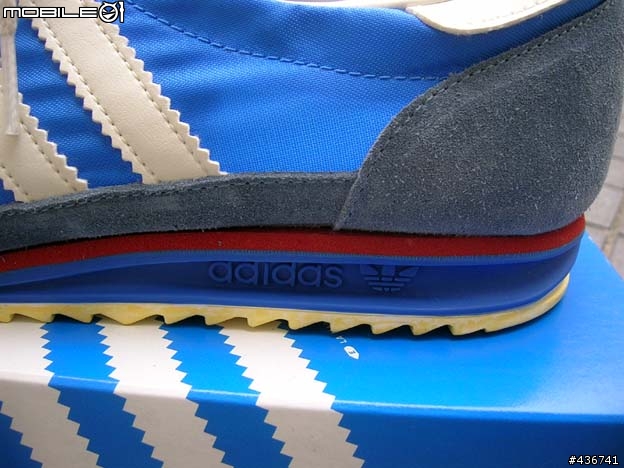 [分享]  Adidas Original 70年代復古跑鞋SL72