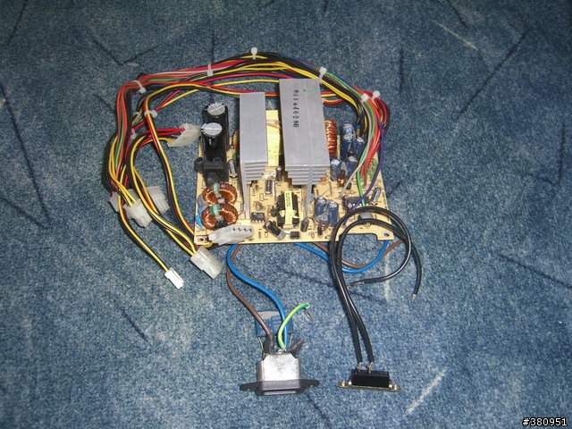[分享] 自製"阿通"省電動物機專用機殼