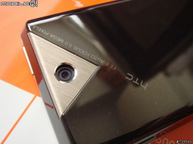 『開箱』HTC Diamond 2 指紋手機開箱 UK記錄篇