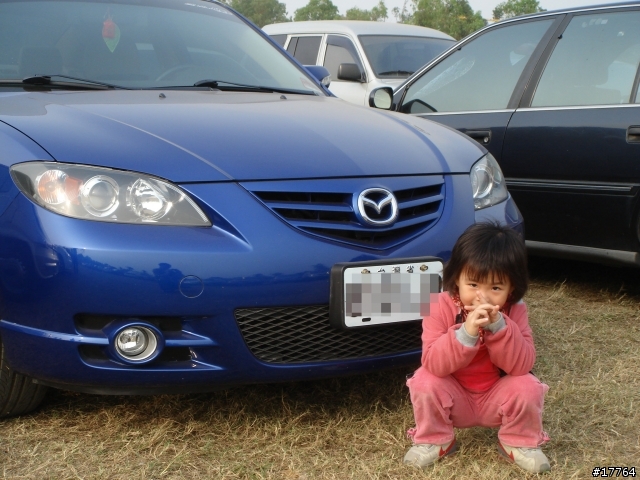 [小小分享]我家的04年Mazda3 1.6版  (含09空力套件組)新增螺絲孔位