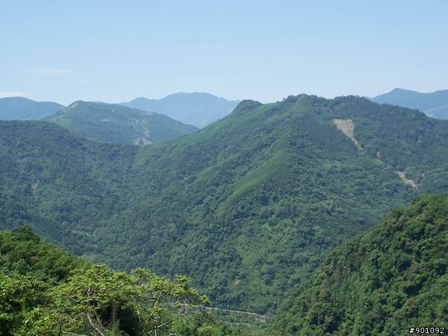 新竹縣五個山地部落 ( 和平~羅山~花園~天湖~梅花 ) 雙越嶺