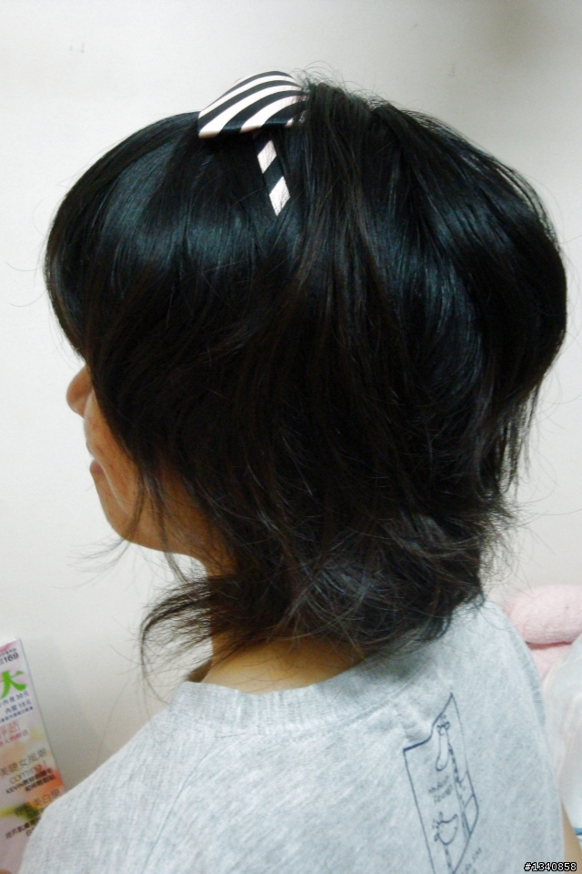 [分享]擺脫燙髮生涯^^康尼爾電棒燙入手!!!(加入公主頭編法XD)