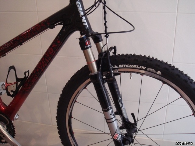 【Giant】Arete Advanced 2 新車照