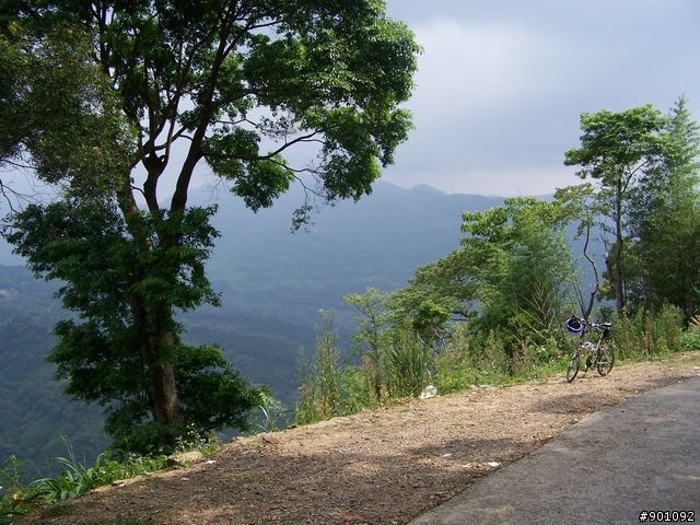 2009/5/12 三元宮上顯伯宮+鹿寮坑~關西 小越嶺 + 自不量力之錦山~水田 越嶺