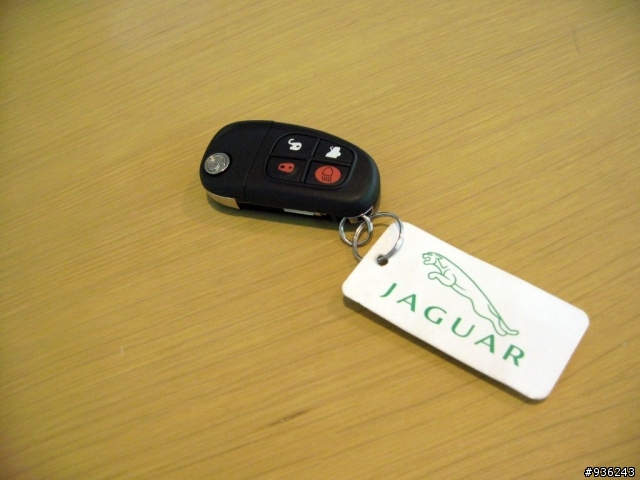 (新圖組) 帝王再現 Jaguar Daimler Super Eight 小小開箱 ~~