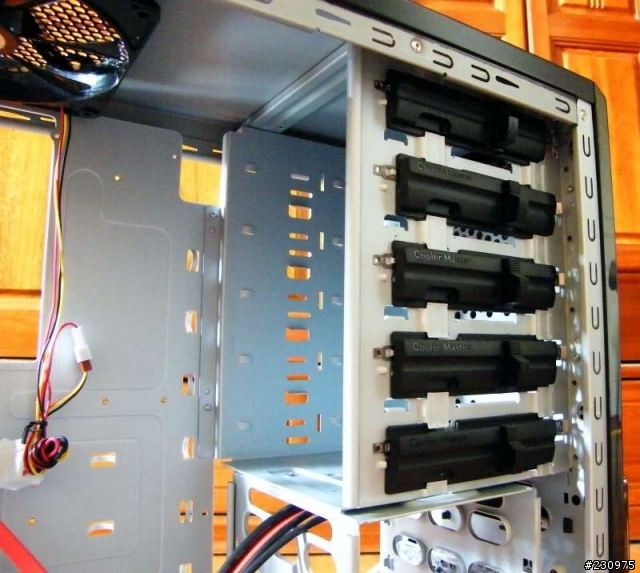 CoolerMaster 神鬼戰將 Gladiator 600 (RC-600) 開箱