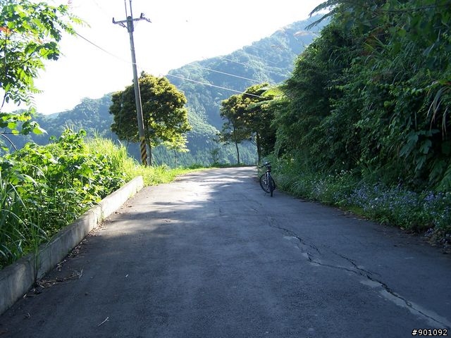 新竹縣五個山地部落 ( 和平~羅山~花園~天湖~梅花 ) 雙越嶺