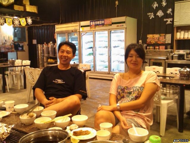 歡迎ROBIN回國 阿昌&五指山後燒烤店用餐&飯後娛樂實錄 (只有手機亂拍的一堆照片沒有內容 不喜勿入)