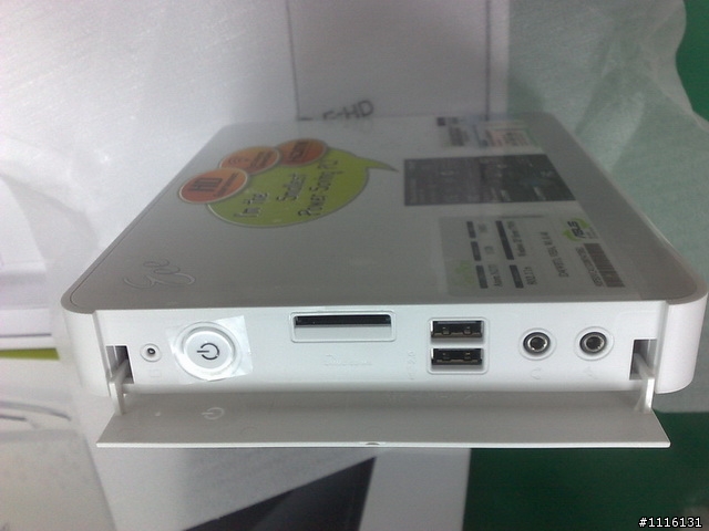 有"UPS"的EeeBOX B204簡易開箱